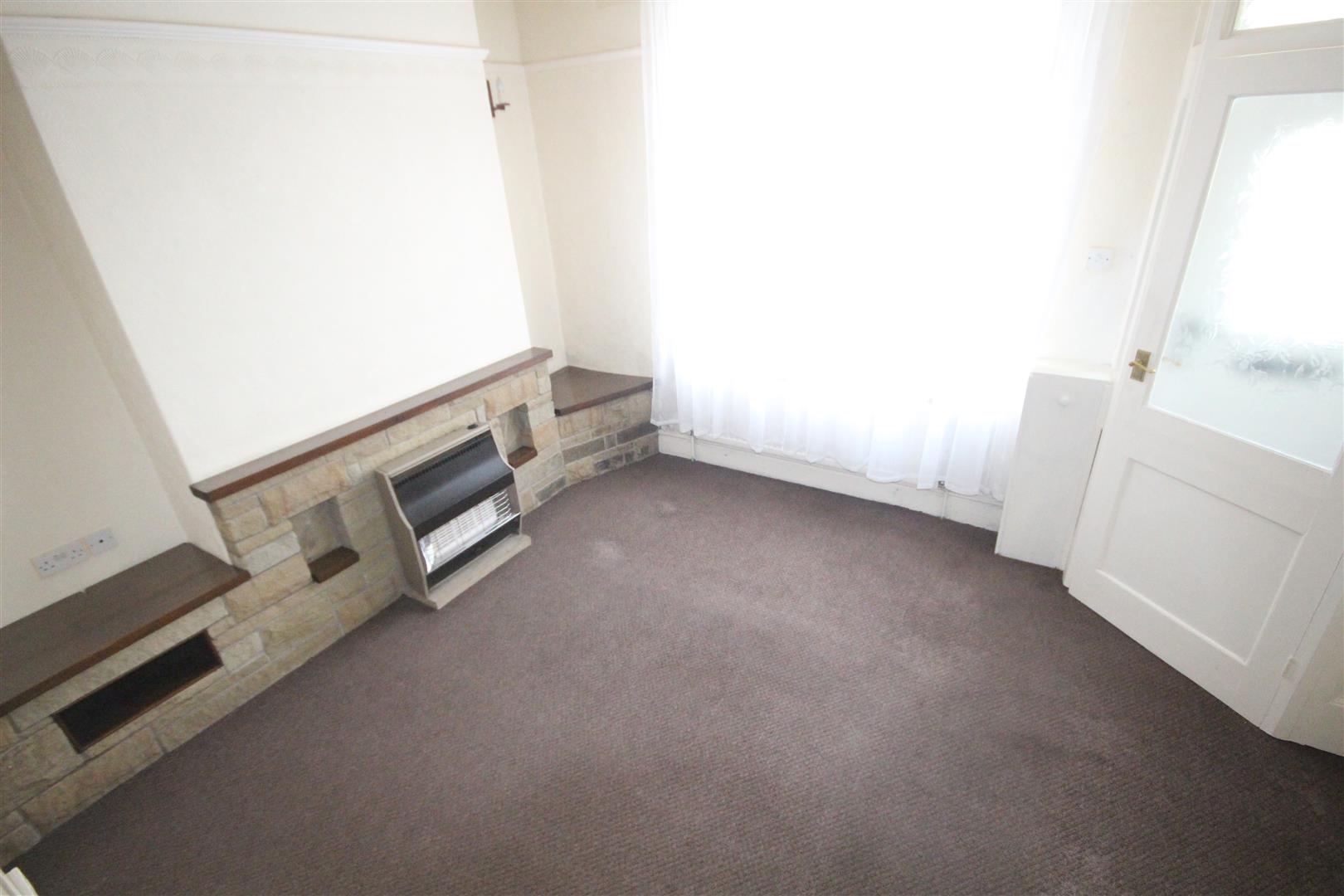2 bedroom terraced house To Let in Barnoldswick - IMG_8836.jpg